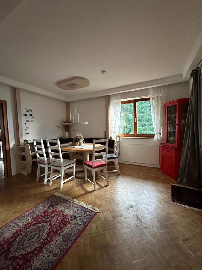 Fridas Place - Der Blick Ueber Ganz Villach - 160 M2 Ferienoase - Ganzes Haus Bis Zu 8 Personen المظهر الخارجي الصورة