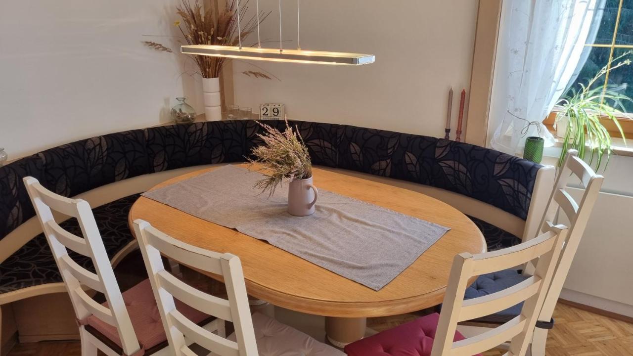 Fridas Place - Der Blick Ueber Ganz Villach - 160 M2 Ferienoase - Ganzes Haus Bis Zu 8 Personen المظهر الخارجي الصورة