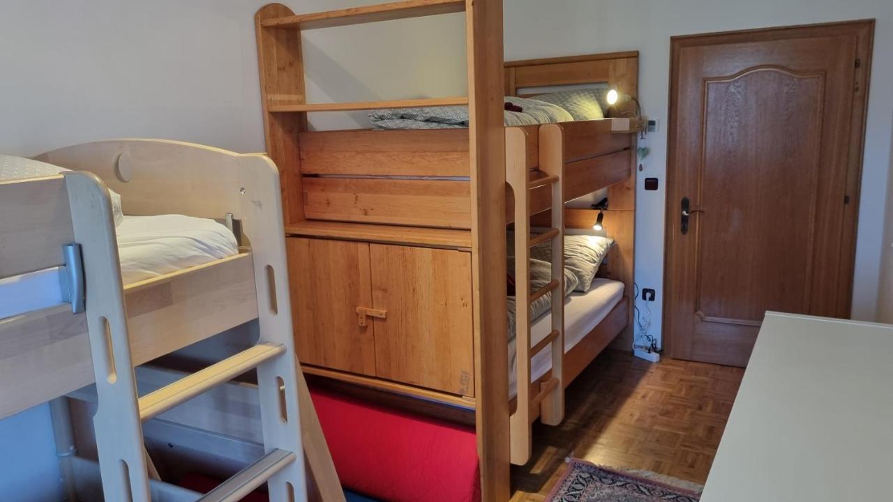 Fridas Place - Der Blick Ueber Ganz Villach - 160 M2 Ferienoase - Ganzes Haus Bis Zu 8 Personen المظهر الخارجي الصورة