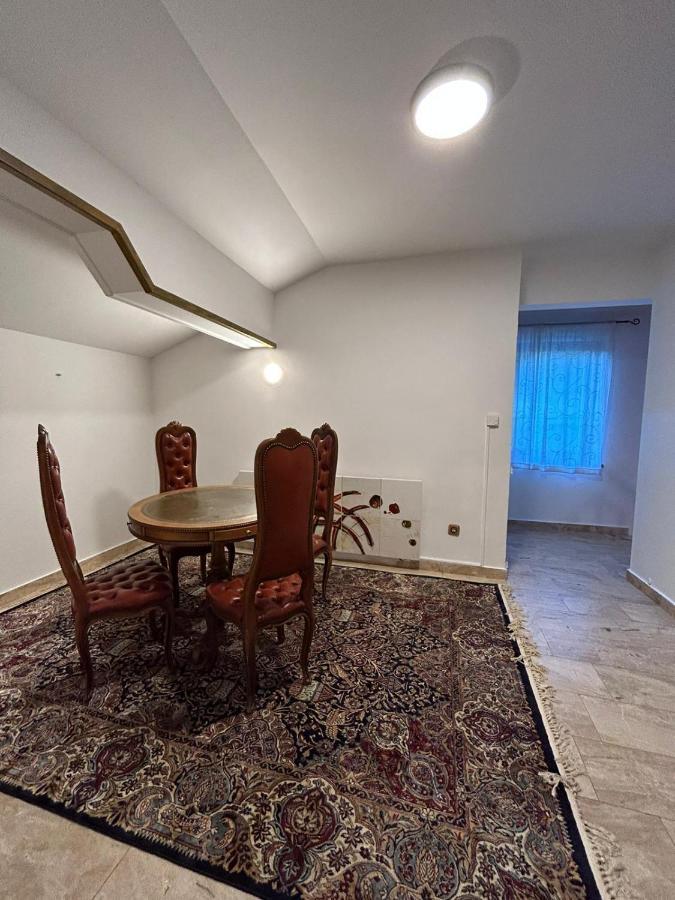 Fridas Place - Der Blick Ueber Ganz Villach - 160 M2 Ferienoase - Ganzes Haus Bis Zu 8 Personen المظهر الخارجي الصورة