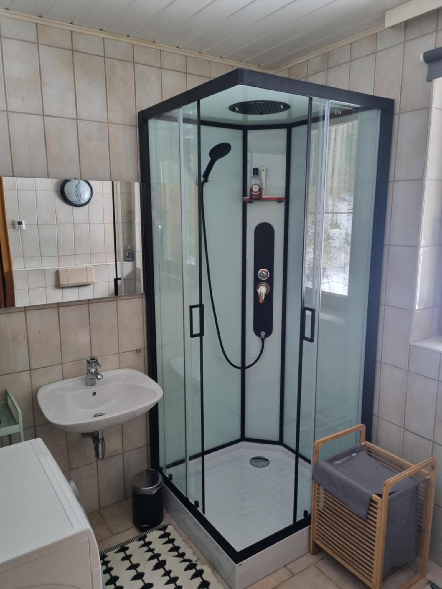 Fridas Place - Der Blick Ueber Ganz Villach - 160 M2 Ferienoase - Ganzes Haus Bis Zu 8 Personen المظهر الخارجي الصورة