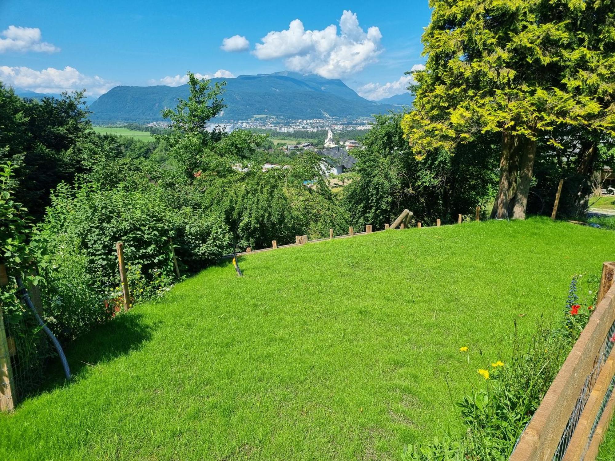 Fridas Place - Der Blick Ueber Ganz Villach - 160 M2 Ferienoase - Ganzes Haus Bis Zu 8 Personen المظهر الخارجي الصورة