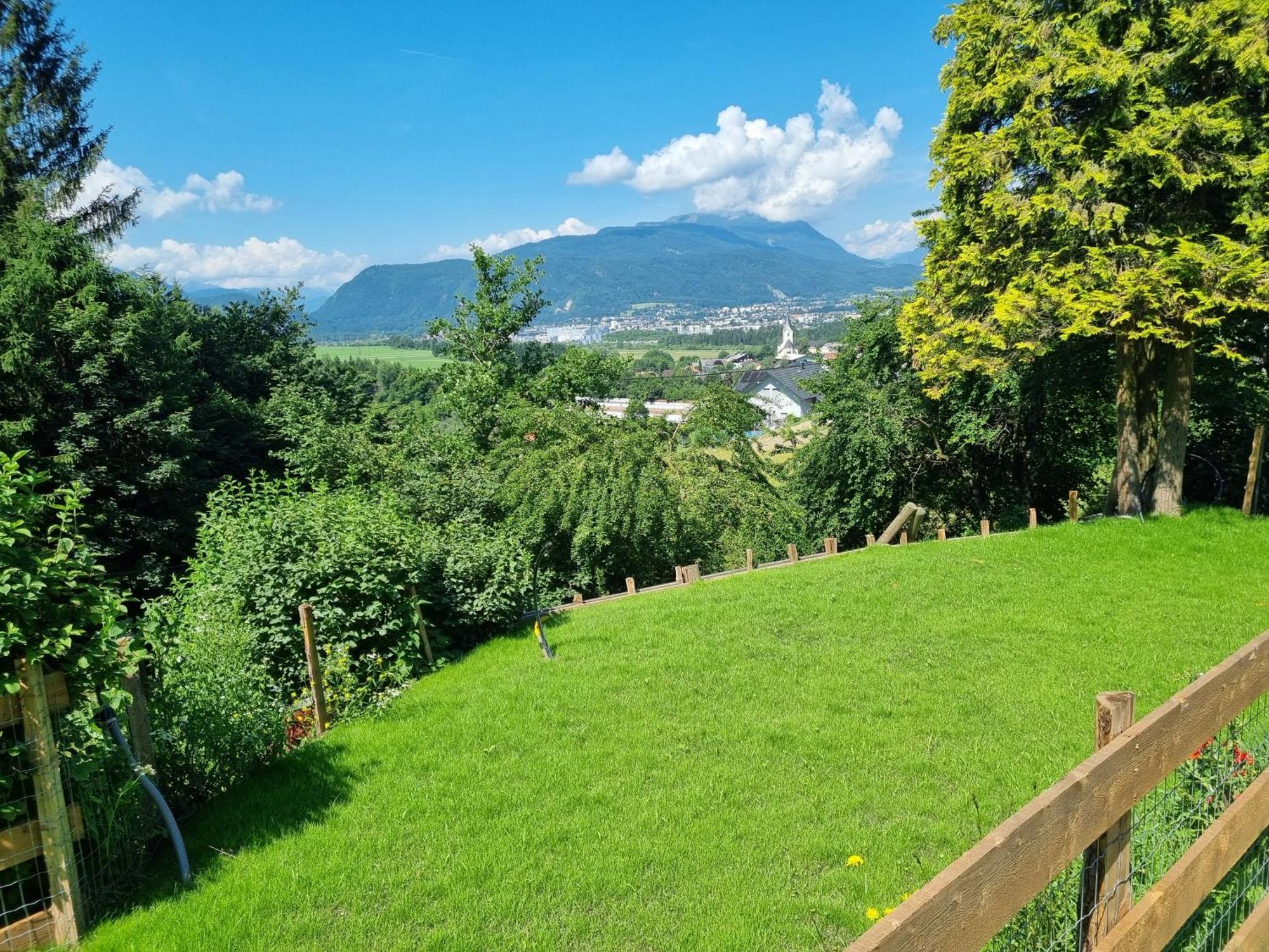 Fridas Place - Der Blick Ueber Ganz Villach - 160 M2 Ferienoase - Ganzes Haus Bis Zu 8 Personen المظهر الخارجي الصورة