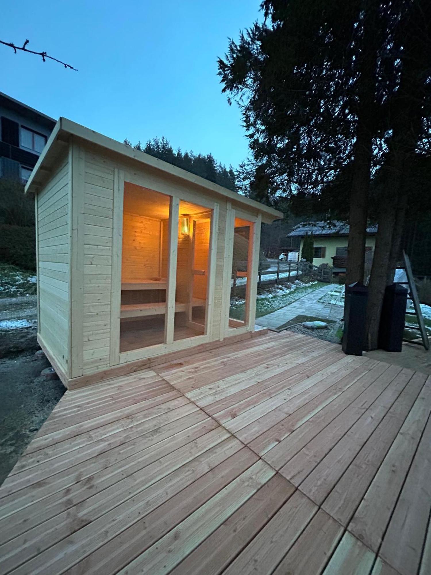 Fridas Place - Der Blick Ueber Ganz Villach - 160 M2 Ferienoase - Ganzes Haus Bis Zu 8 Personen المظهر الخارجي الصورة