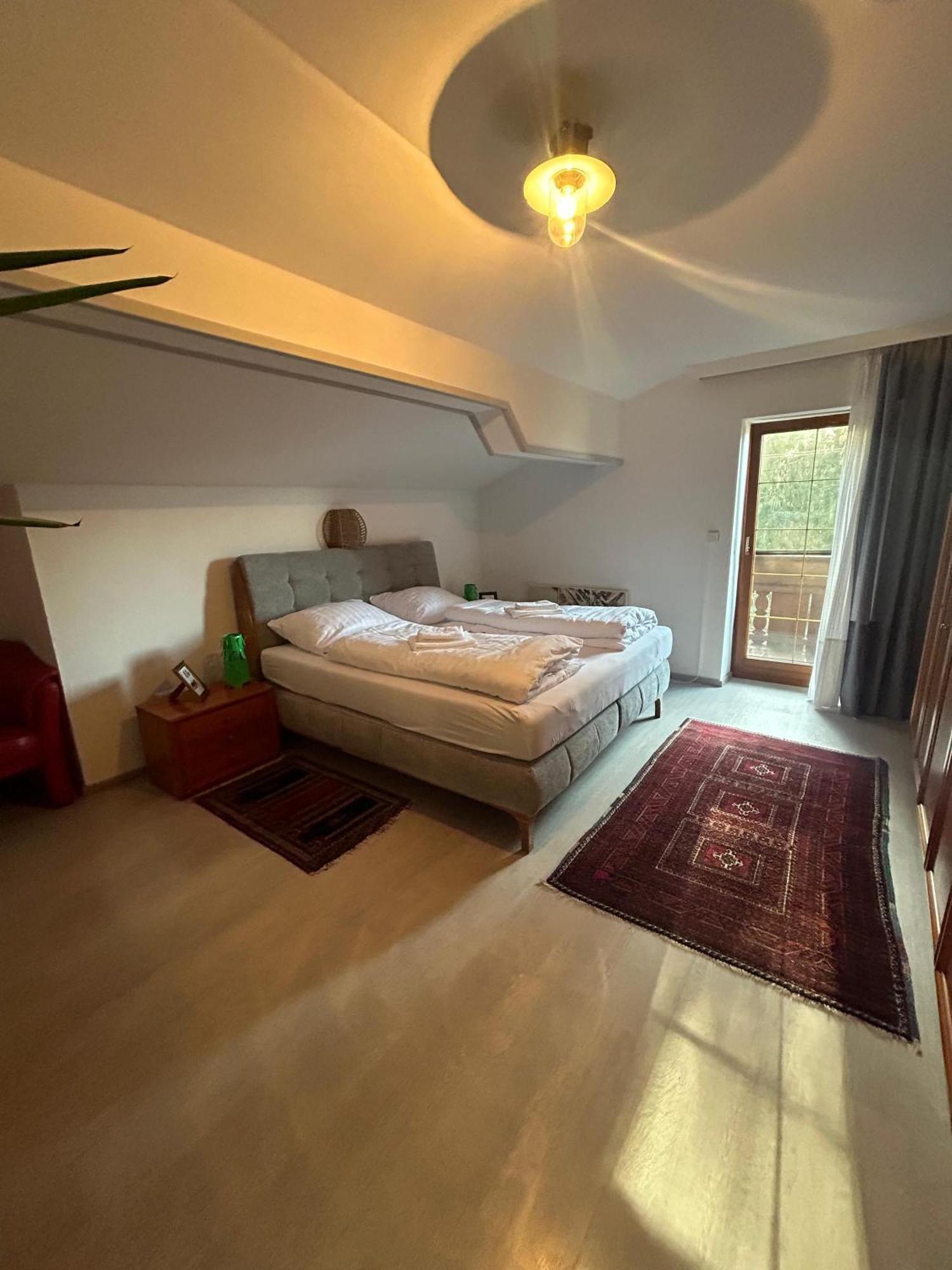 Fridas Place - Der Blick Ueber Ganz Villach - 160 M2 Ferienoase - Ganzes Haus Bis Zu 8 Personen المظهر الخارجي الصورة